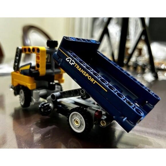 New Technic Dump Truck, 2in1 Toy Set, Construction Vehicle Model - Picture 4 of 4